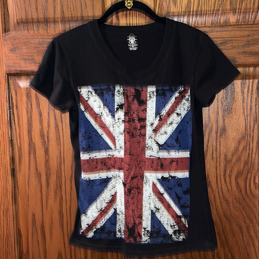 Black tee shirt with British Flag.  Size Medium